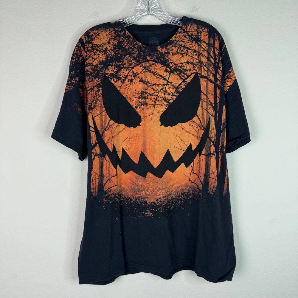 Spirit Halloween T-Shirt Mens XL Jack O Lantern Pumpkin Face Spooky Woods Black